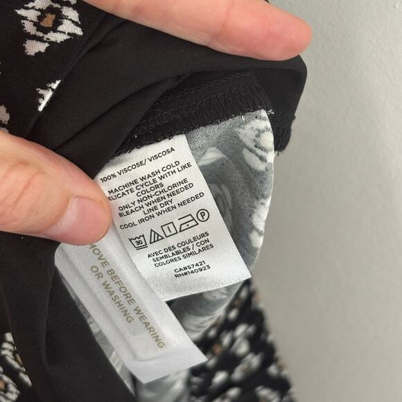 NWT LOFT The Pull On Wide Leg Crop Pant - Size M - Picture 7 of 8